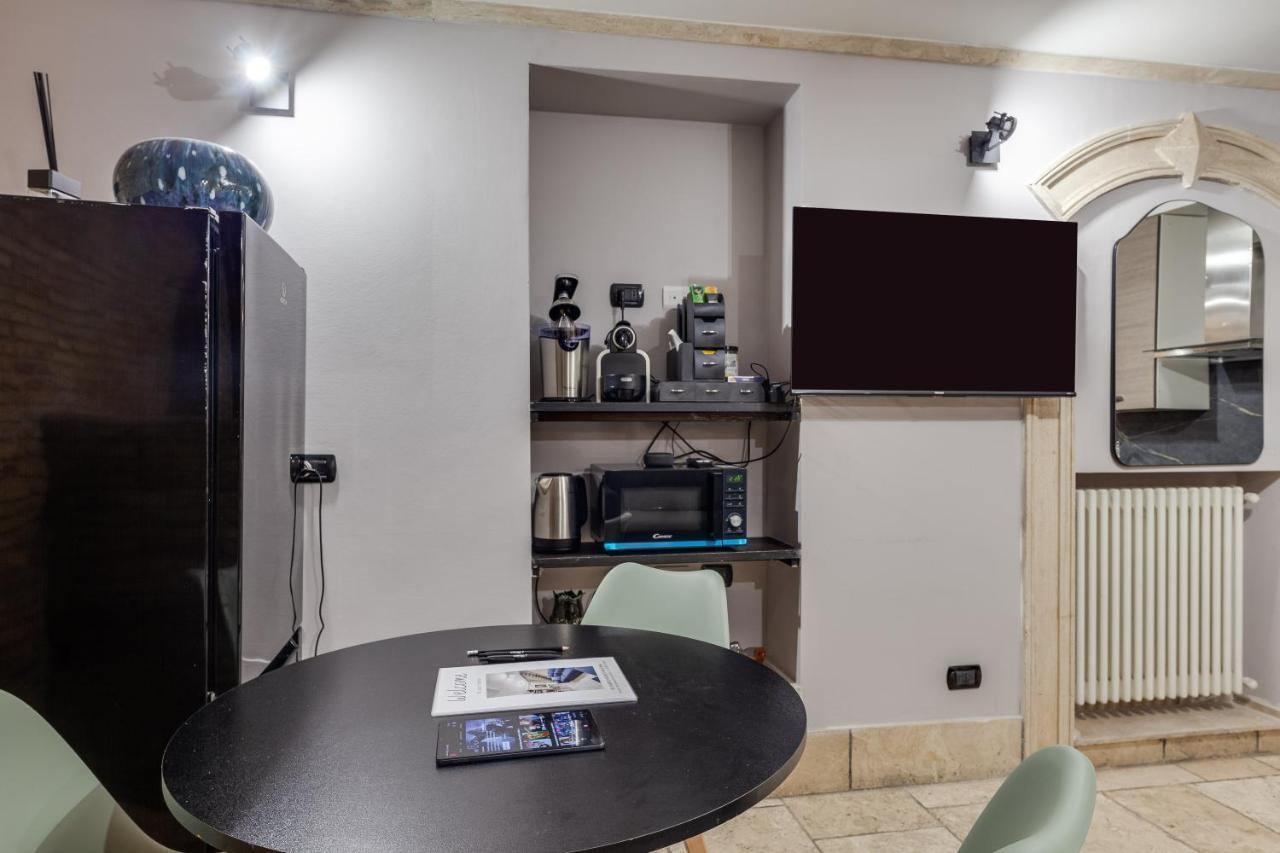 Lares Navona Apartment Рим Екстериор снимка